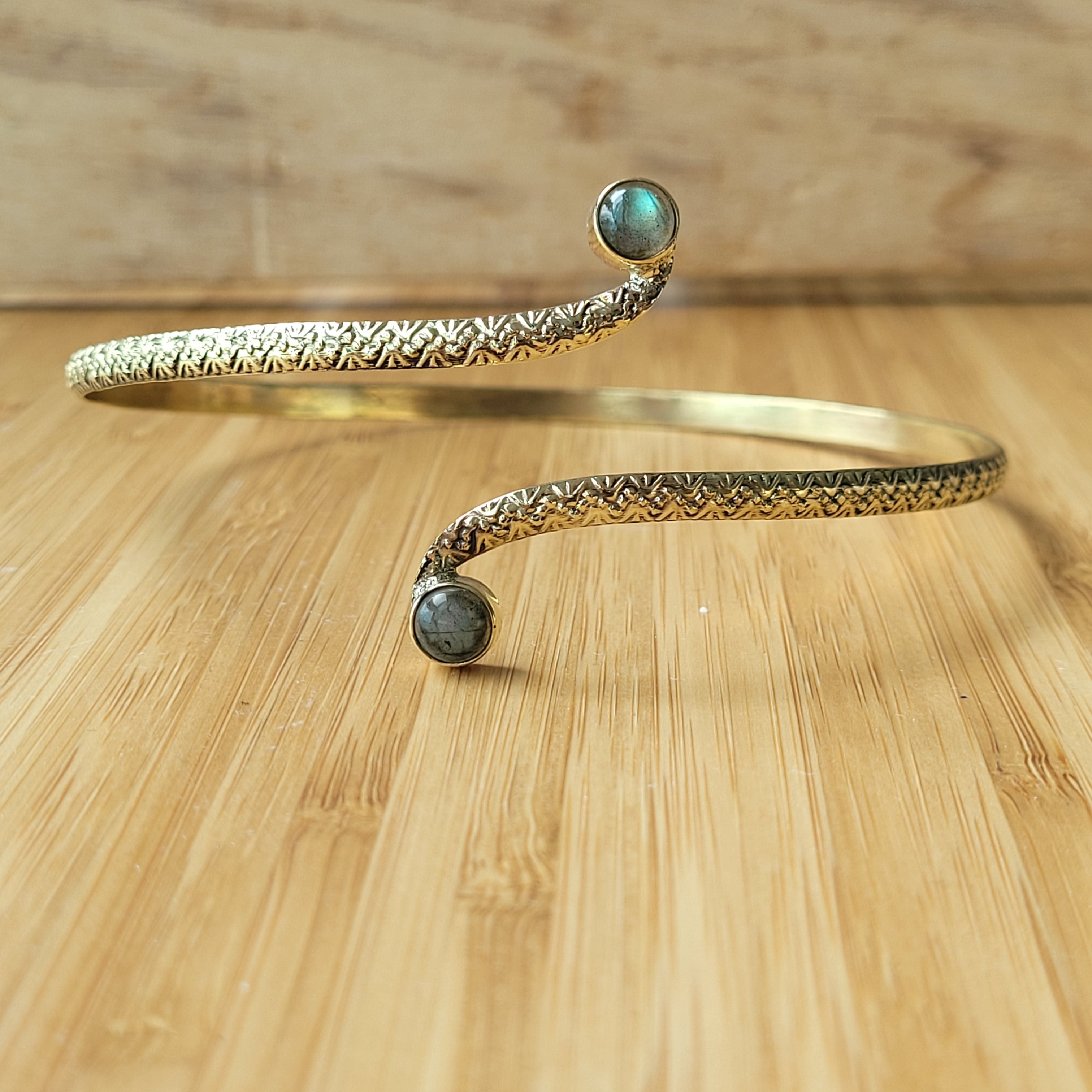 Premium Brass Arm band labradorite