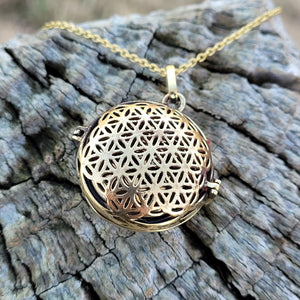 Harmony Ball Pendant Diffuser Flower of Life Vesica