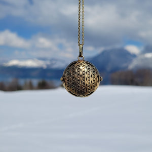 Harmony Ball Pendant Diffuser Flower of Life Vesica