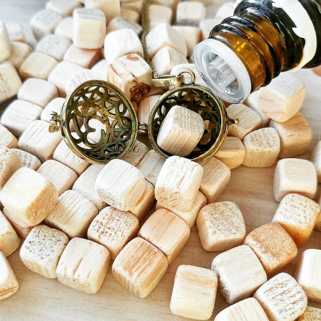 Harmony Ball Pendant Diffuser Om