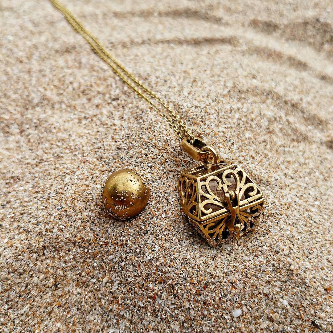 Harmony Ball Pendant Diffuser Mon Tresor (My Treasure)