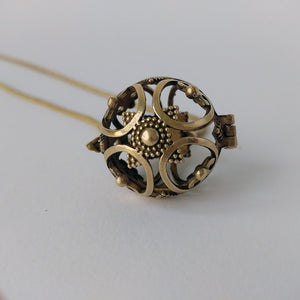 Harmony Ball Pendant Diffuser Mystique