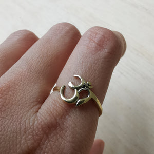 Premium Brass Ring Om