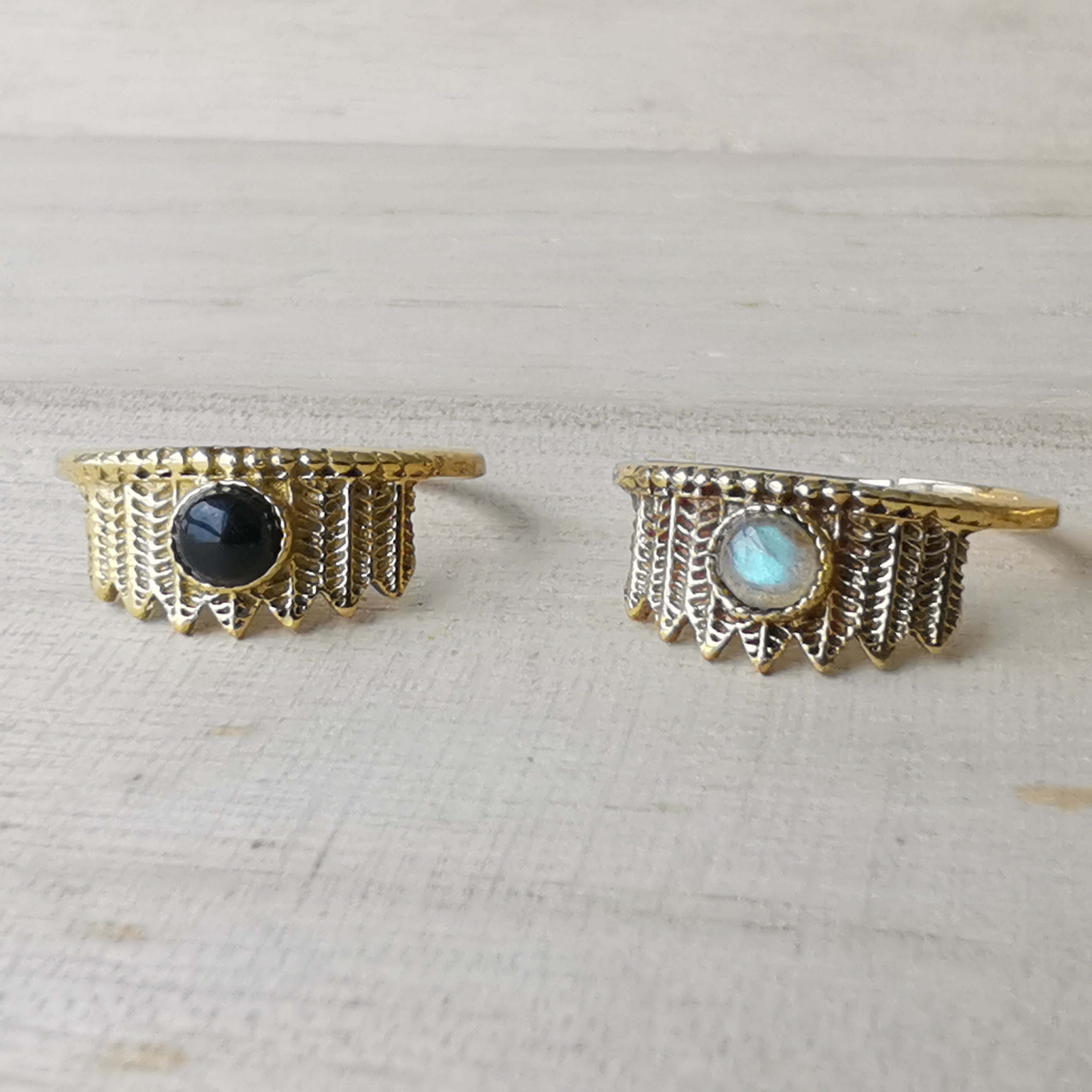 Premium Brass Rings Stemma (various gemstones)