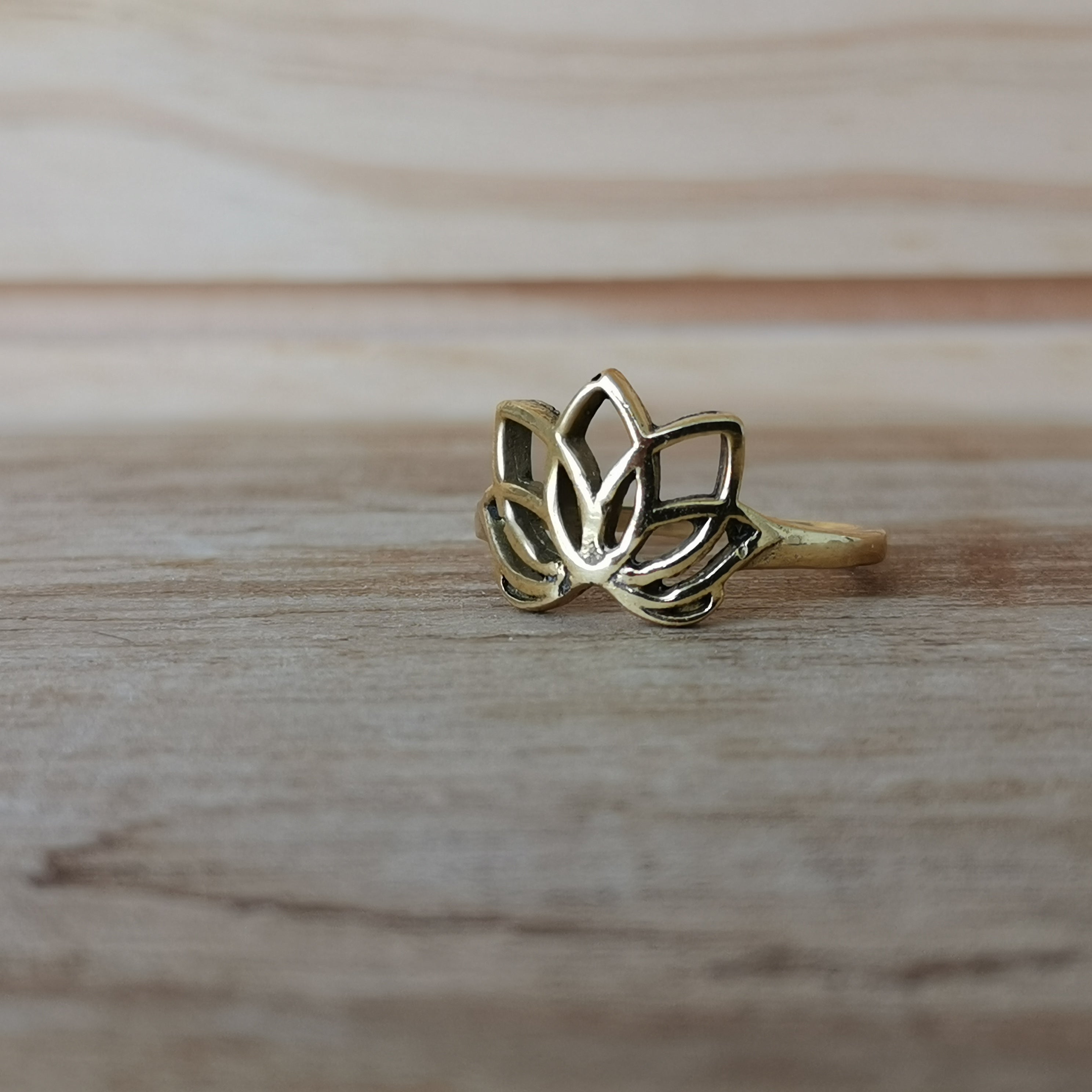 Premium Brass Ring Teratai (Lotus)