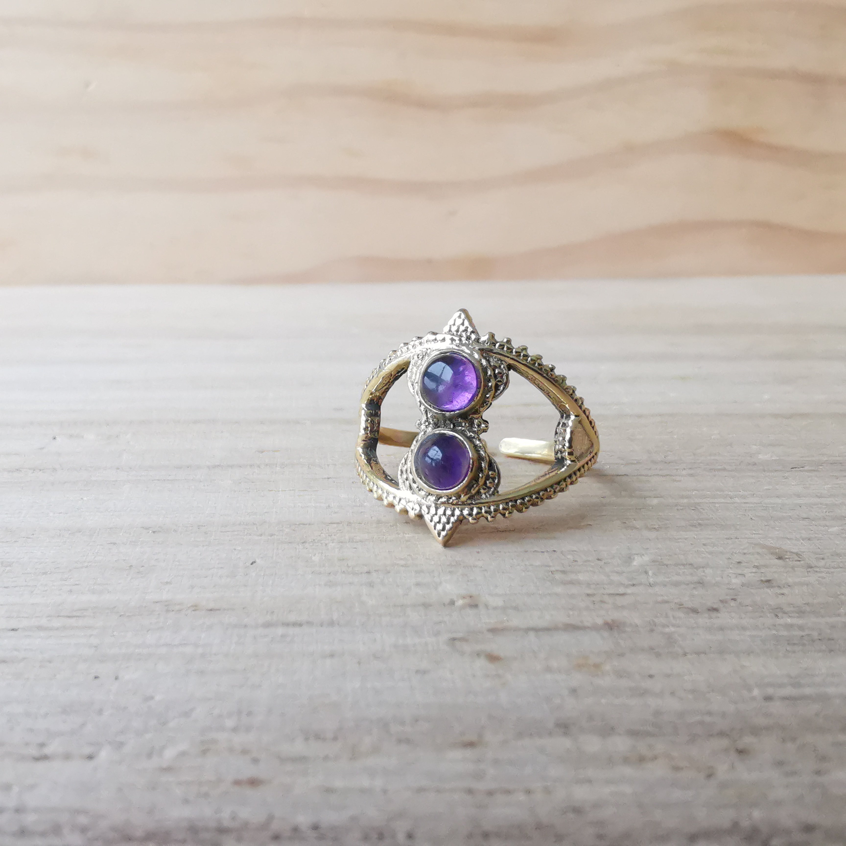 Premium Brass Rings Basileus (Moonstone, Amethyst, Garnet)
