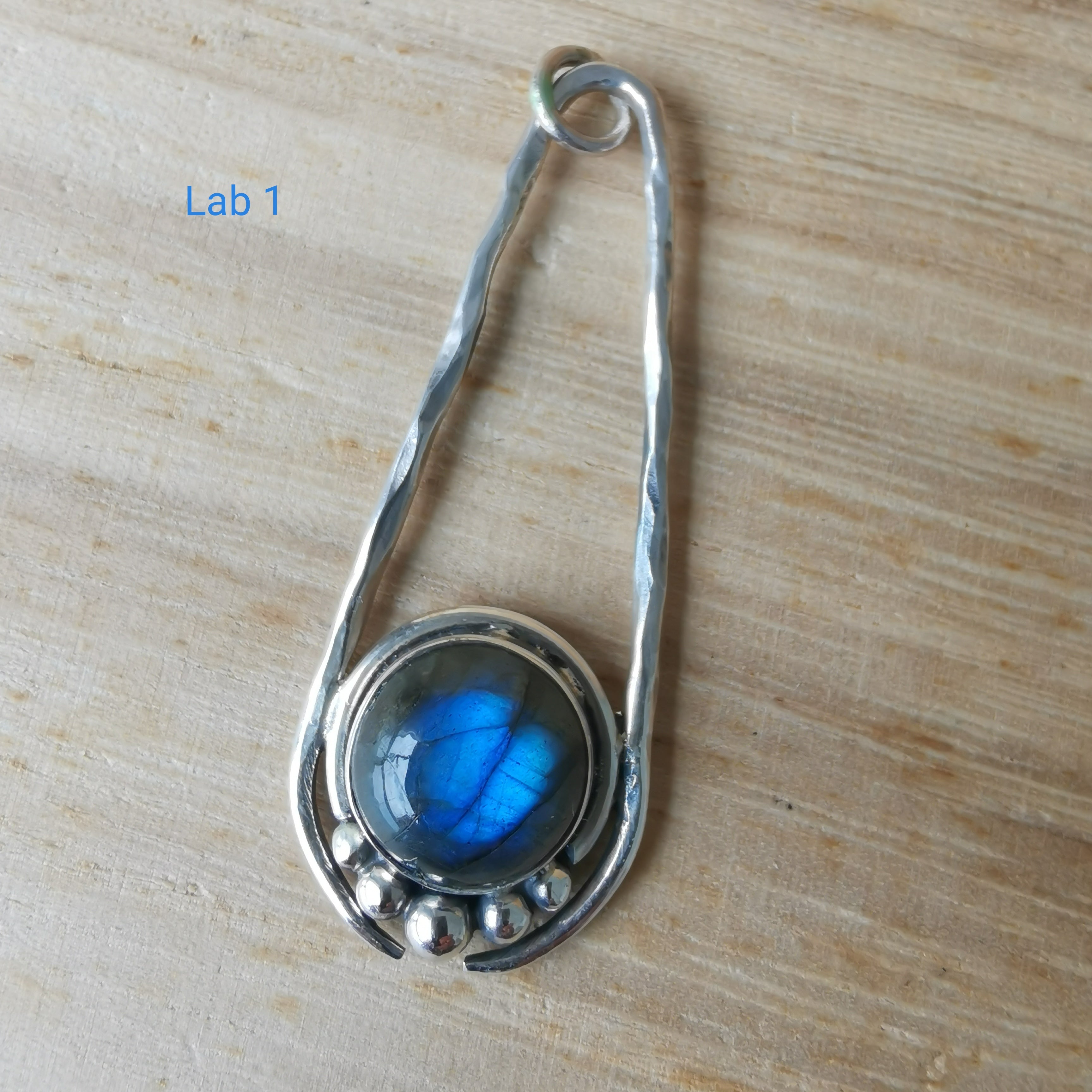 Sterling Silver 925 Labradorite Statement Pendant Suchi