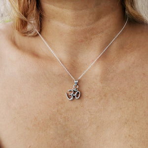 Sterling Silver 925 Minimalist Pendant Om