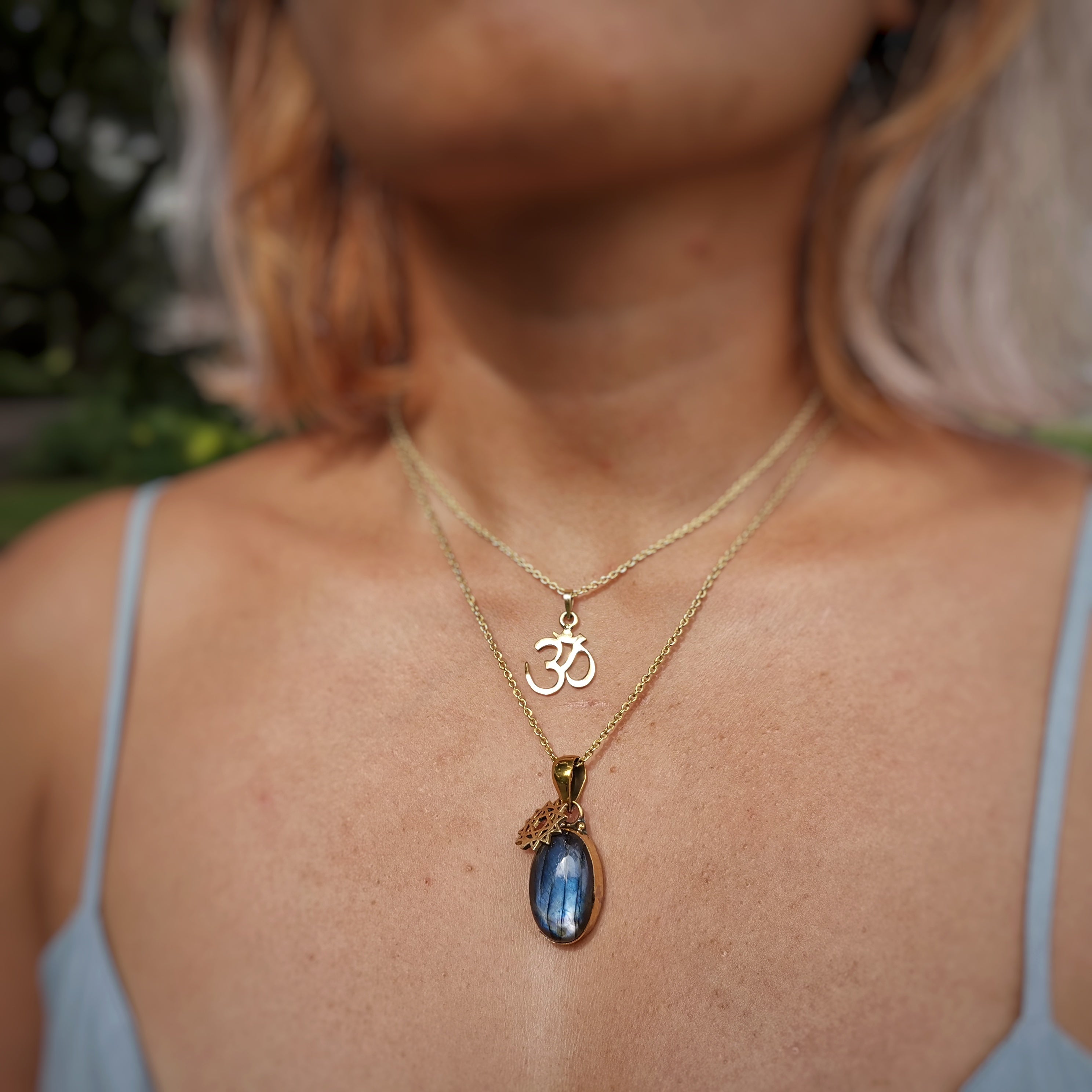 Premium Brass Statement Pendant Labradorite
