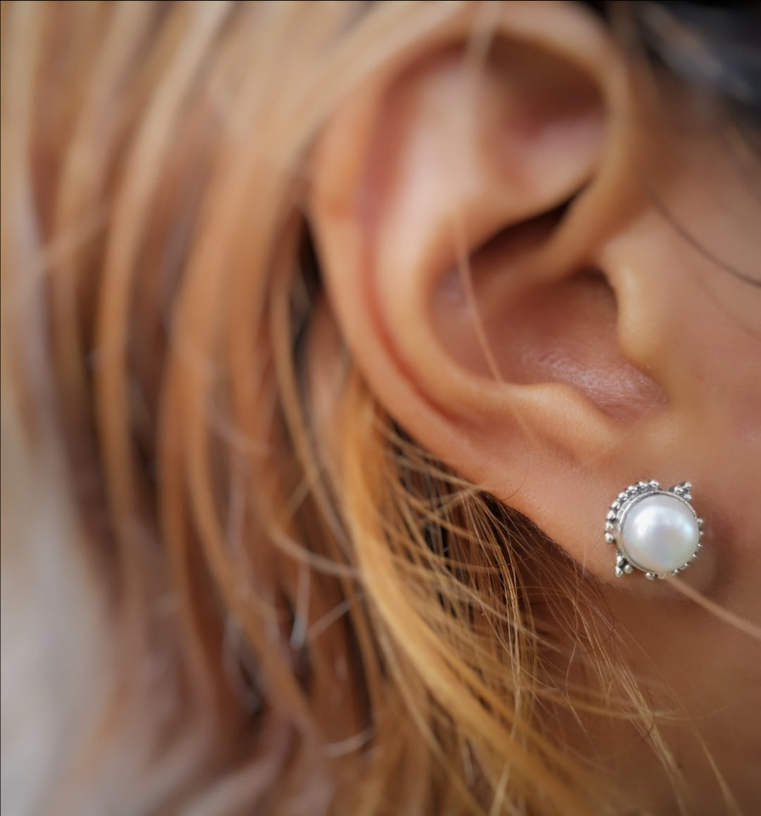 Sterling Silver 925 Studs Luna Earrings Carnelian 9mm