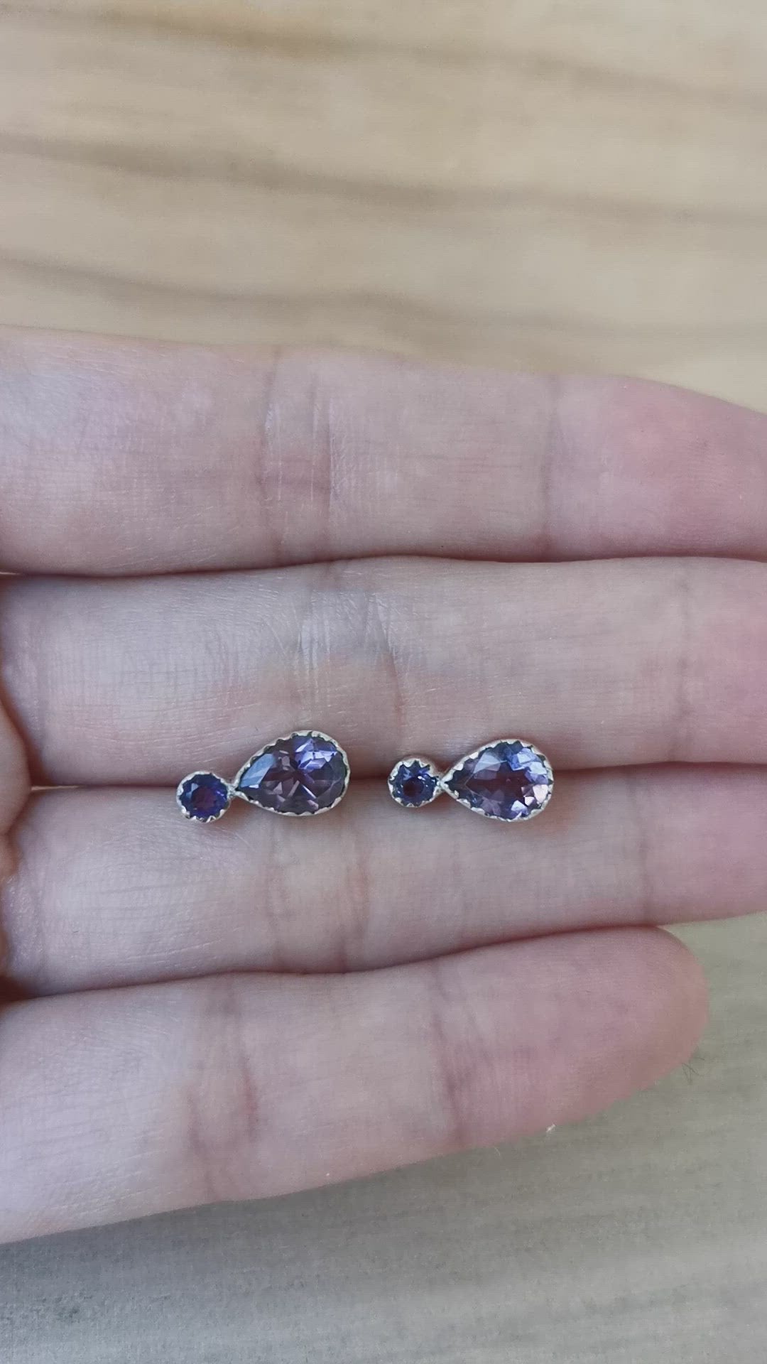 Sterling Silver 925 Studs Earrings Amethyst Glimte